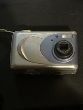 Nikon Coolpix 2000