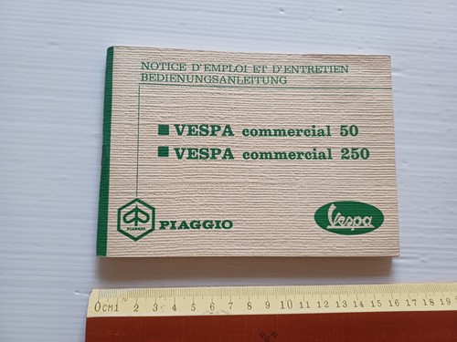 Piaggio vespa commercial - piaggio,