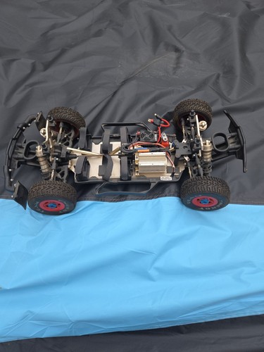 Camion brushless scala 8 - brushless,