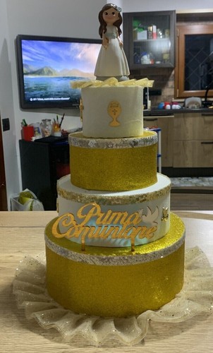 Torta scenografica finta prima