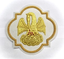 Applique pellicano emblema nuovo per paramento cattolico su velluto bianco