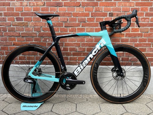 Disco bianchi oltre xr4 - disco,