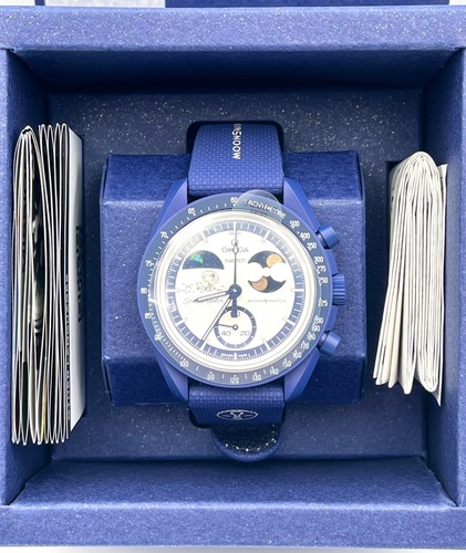 Swatch omega snoopy moonswatch - swatch,