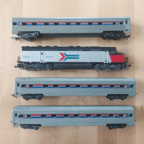 Trenini lima amtrak 523 - trenini,