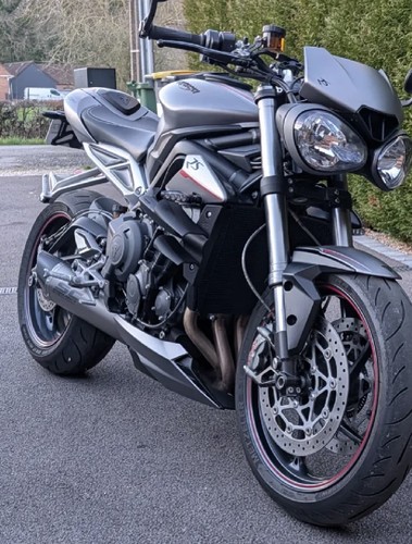 Street triple 660 - street,