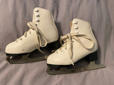 figure skates girls Y13 