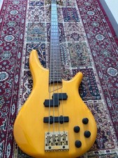 Basso elettrico Ibanez SR800