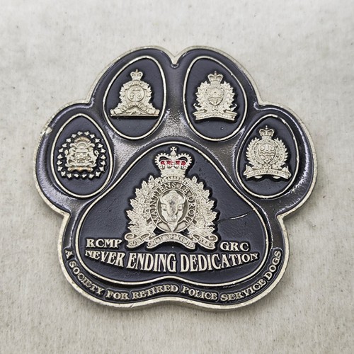 Rcmp grc moneta - grc, cani