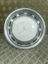 COPRICERCHIO COPPA COPPETTA BORCHIA MERCEDES W114 W115 W123  IN ACCIAIO EPOCA