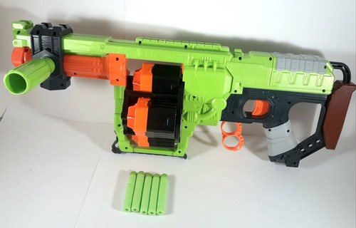 Nerf hasbro 2014 zombie - hasbro, strike