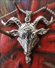 Collana con pendente baphomet - con,