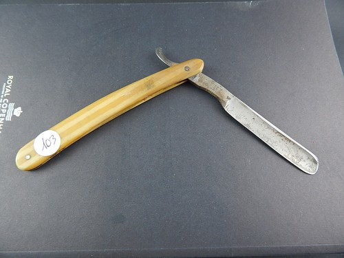 Antico rasoio mano 2 - antico,