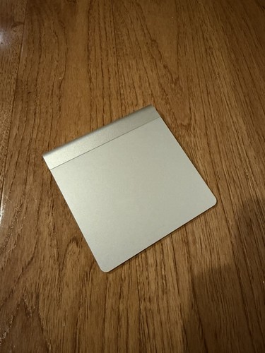 Apple magic trackpad - apple,