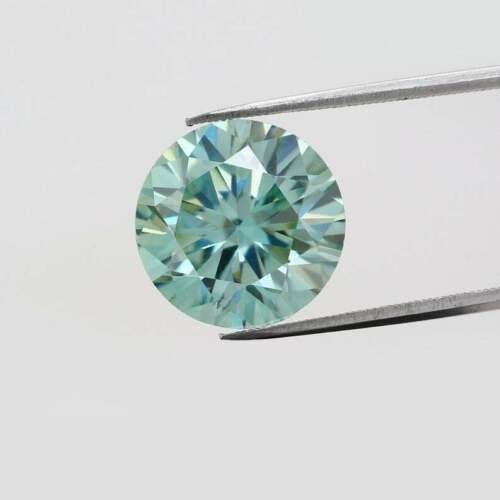 Diamante blu rotondo sciolto