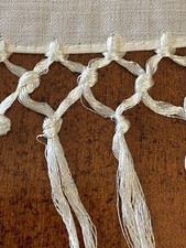 TRADIZIONALE SCIALLE ELEGANTE