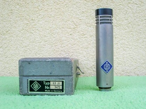 Microfono condensatore - a,