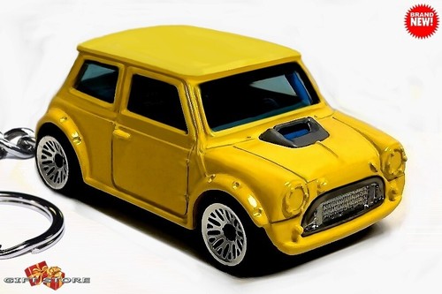 Portachiavi giallo - 🎁🎁portachiavi,