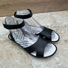 Fly London Mousse sandali neri