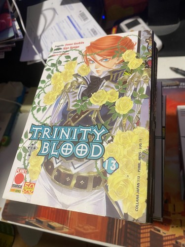 Manga trinity blood - blood,