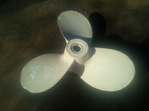 Helice 6cv yamaha - yamaha, 2t