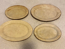 Set 4 piatti rotondi e lunghi
