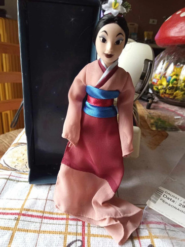 Lotto statuetta bambola - lotto,
