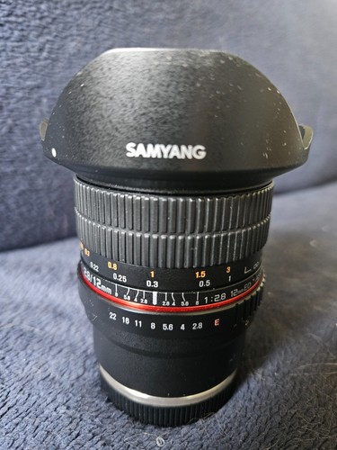 Samyang 12mm e - f2,8, e-mount