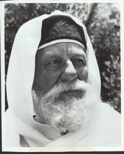 John Gielgud as Sharif El