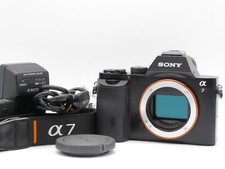 Fotocamera digitale mirrorless