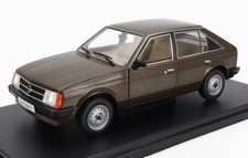 1/24 EDICOLA - OPEL - KADETT