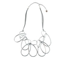 PLUNDER teardrop rings Meg