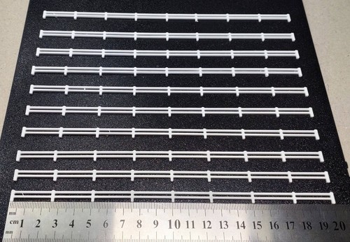 Gauge fences x - x, pieces