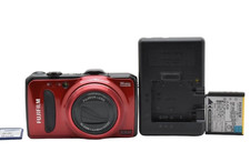 Fujifilm FinePix F550EXR