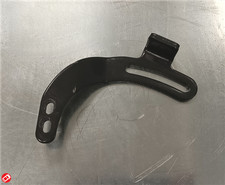 1J95964420 STAFFA ALTERNATORE