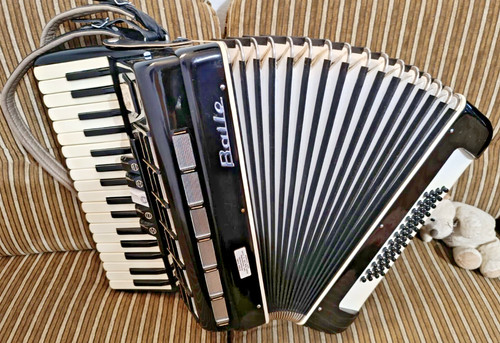 Fisarmonica parrot baile - fisarmonica,
