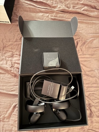 Meta oculus rift cv1 touch - meta,