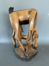 Giraffa con cucciolo scultorea - con,