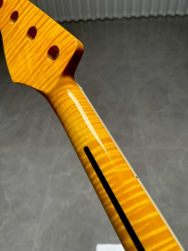 Manico per chitarra - , in
