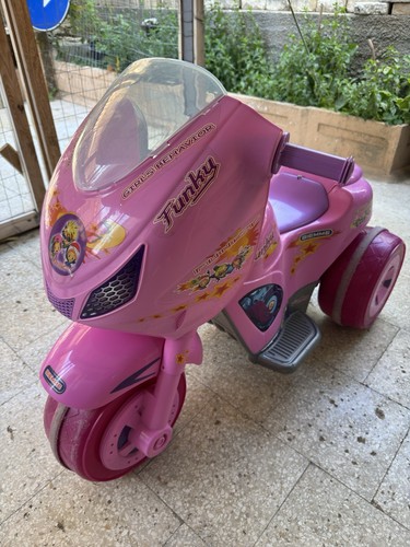Moto elettrica rosa - , da