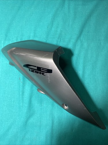 Fiancatina honda cb125r 125 - honda,