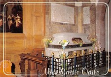 BT8764 Tombeau de Sainte odile