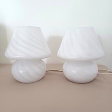 COPPIA LAMPADE TAVOLO ABATJOUR VETRO BIANCO MURANO FUNGO SPIRALE VINTAGE