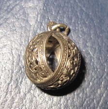 Ciondolo in argento - Sardegna  fine '800 primi del '900 cm 1,5
