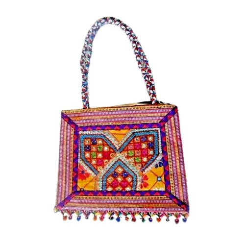 Borsa con ricamo banjara