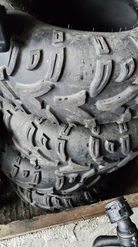 Gomme quad 25x8x12 - gomme,