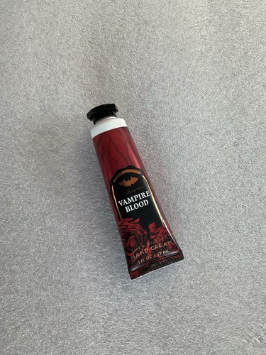 Bath and body works crema - and, mani