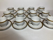 Set tazze da tè e piattini