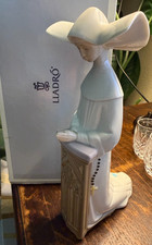 Lladro 5502.3 Meditation White