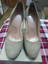 Lotto 404 decoltè sandali