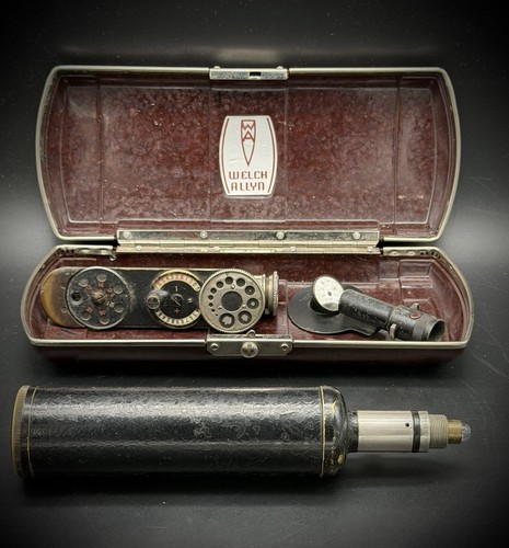 Set strumenti medici oculari